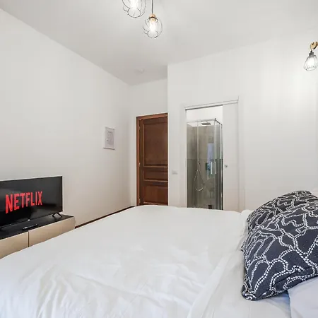 Casa Torino 101, A - Forum Assago A 7 Minuti, Ospedale Humanitas A 5 Minuti - Smartstay Гостевой дом *