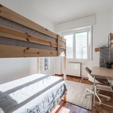 Casa Torino 101, A - Forum Assago A 7 Minuti, Ospedale Humanitas A 5 Minuti - Smartstay Гостевой дом Роццано