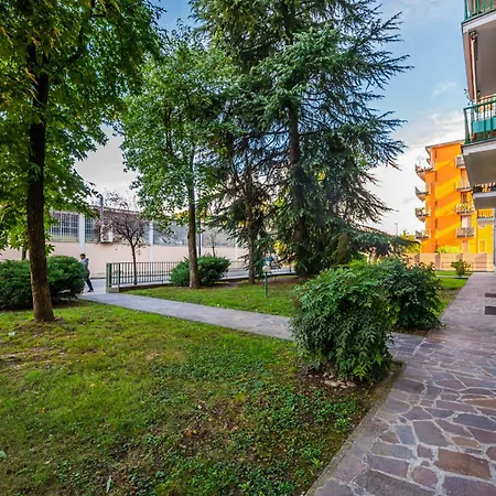 Casa Torino 101, A - Forum Assago A 7 Minuti, Ospedale Humanitas A 5 Minuti - Smartstay Роццано
